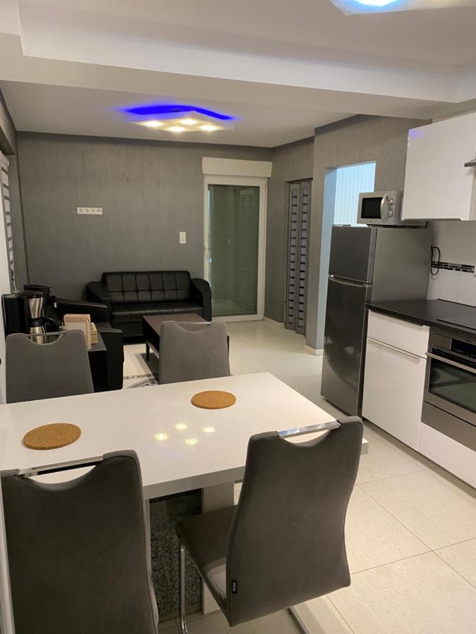 Aparts House - Balkon-Wifi-Kitchen Essen Exterior photo